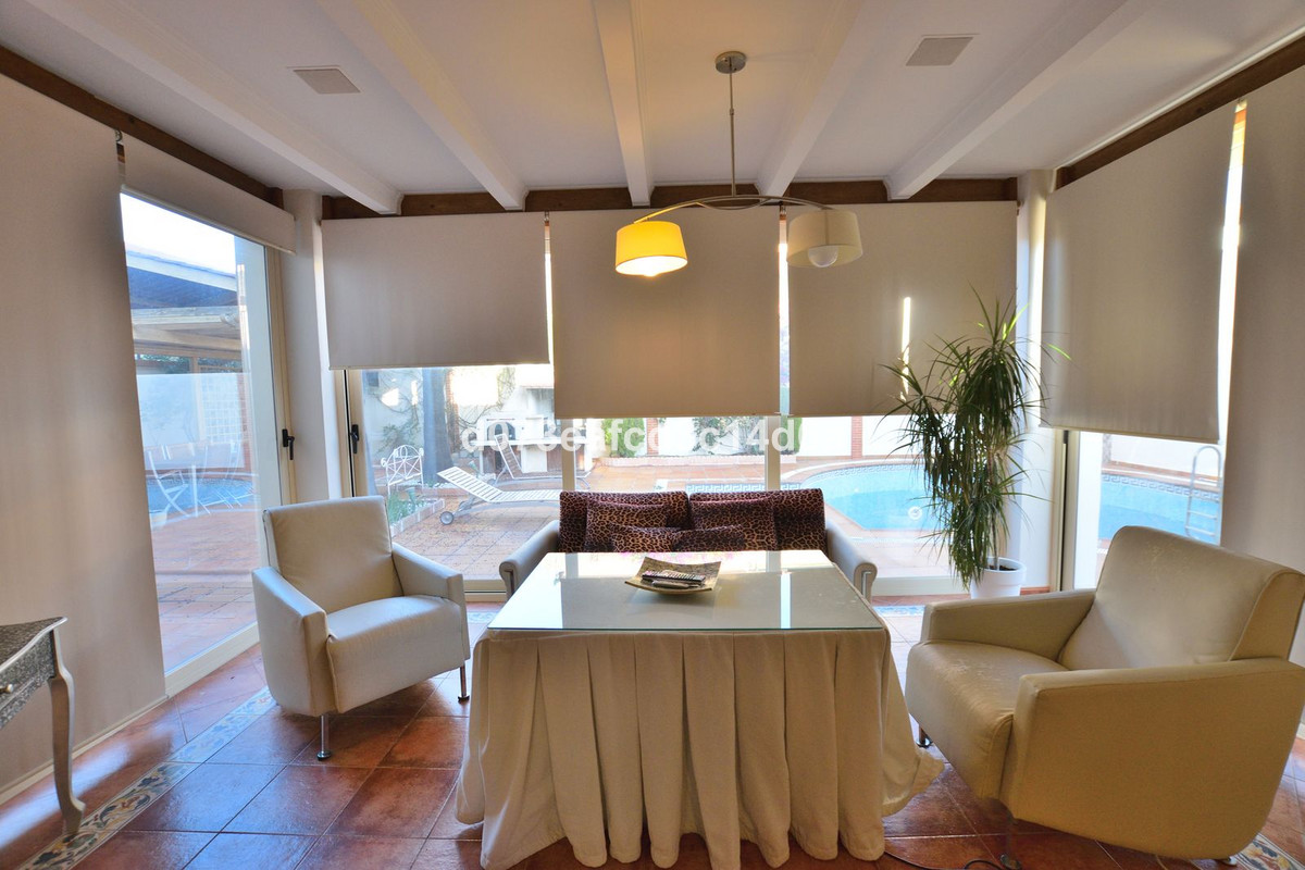 4 Bed Townhouse for sale in Ronda Costa Del Sol, Málaga, Spain