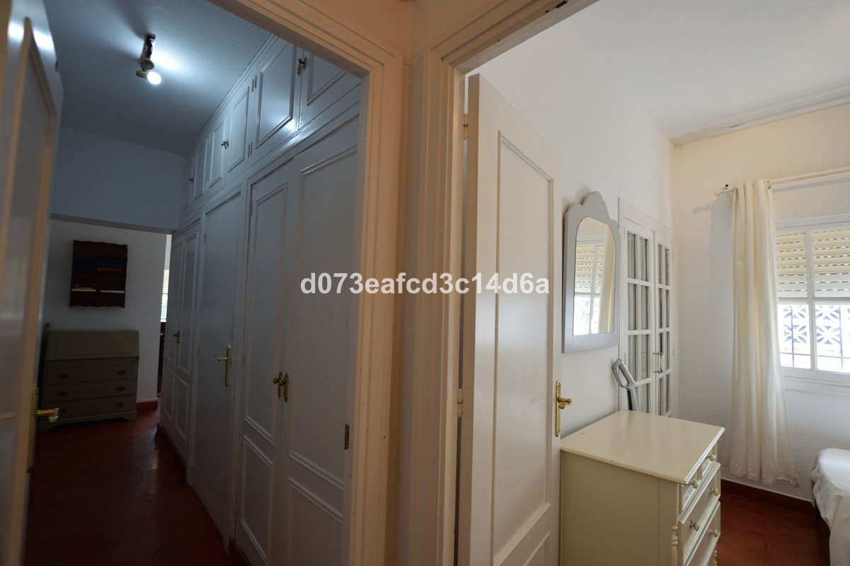 4 Bed Townhouse for sale in Ronda Costa Del Sol, Málaga, Spain