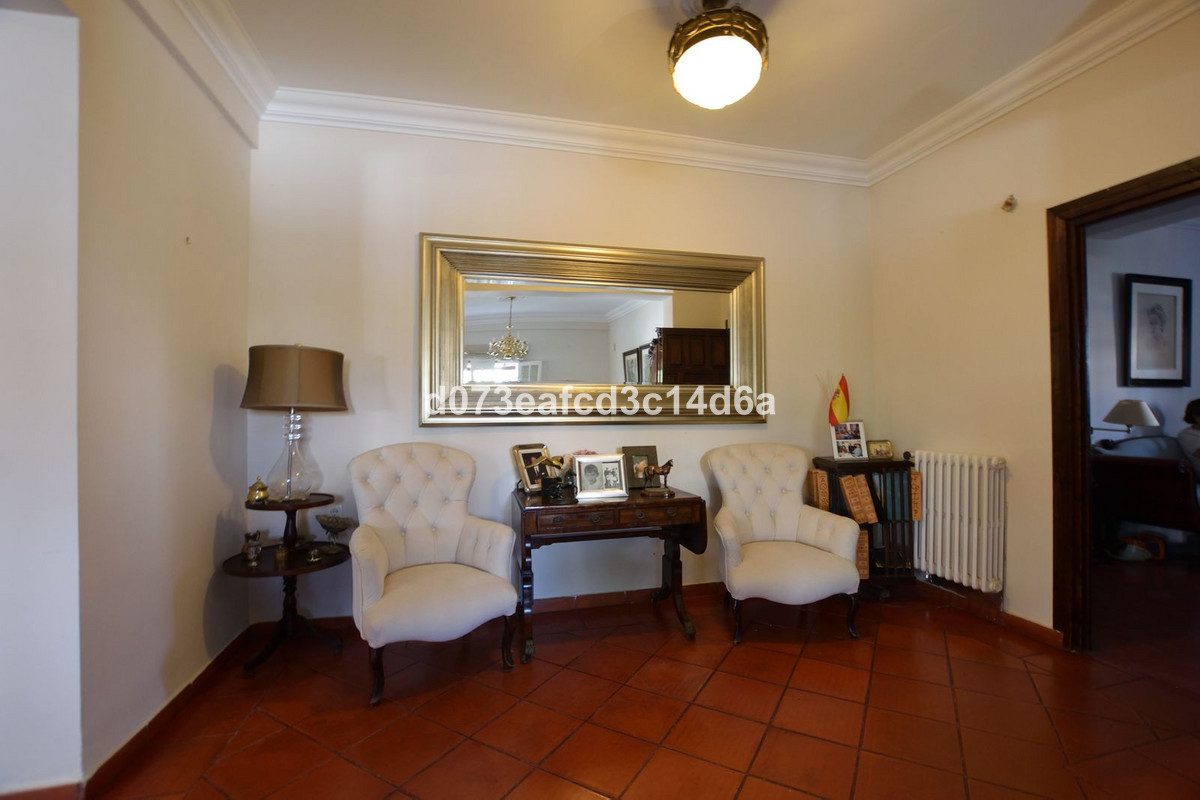 4 Bed Townhouse for sale in Ronda Costa Del Sol, Málaga, Spain