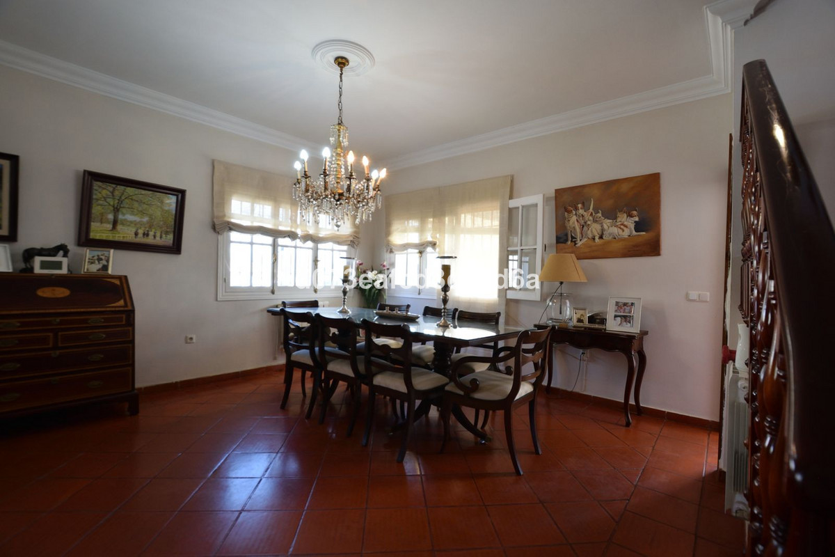 4 Bed Townhouse for sale in Ronda Costa Del Sol, Málaga, Spain