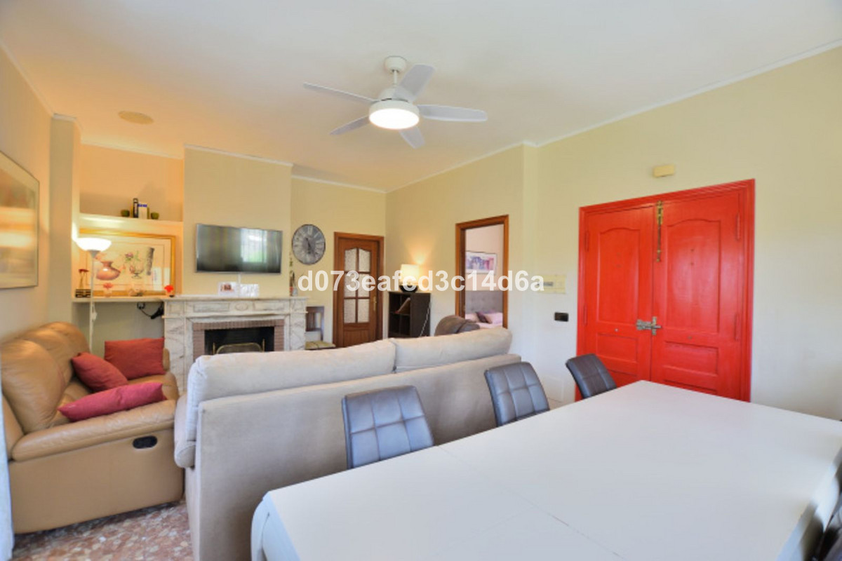 Se vende Villa - Chalet de 6 dormitorios en Costa Del Sol, Málaga, España
