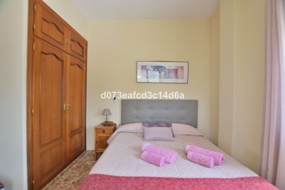 Se vende Villa - Chalet de 6 dormitorios en Costa Del Sol, Málaga, España
