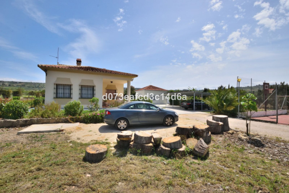 Se vende Villa - Chalet de 6 dormitorios en Costa Del Sol, Málaga, España