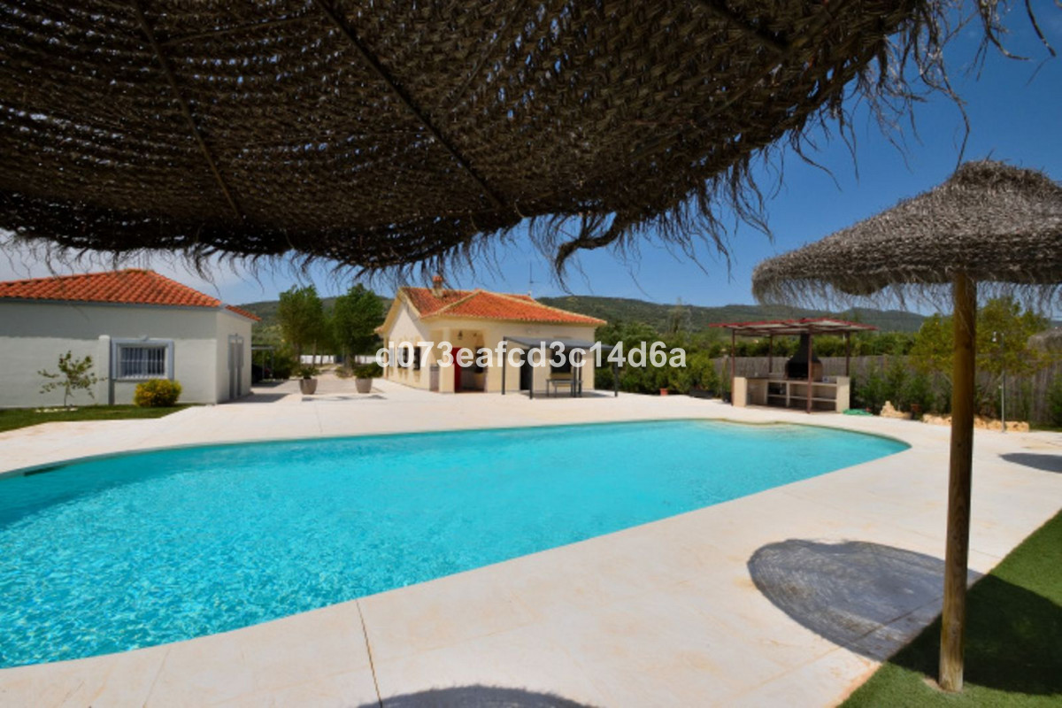 Se vende Villa - Chalet de 6 dormitorios en Costa Del Sol, Málaga, España