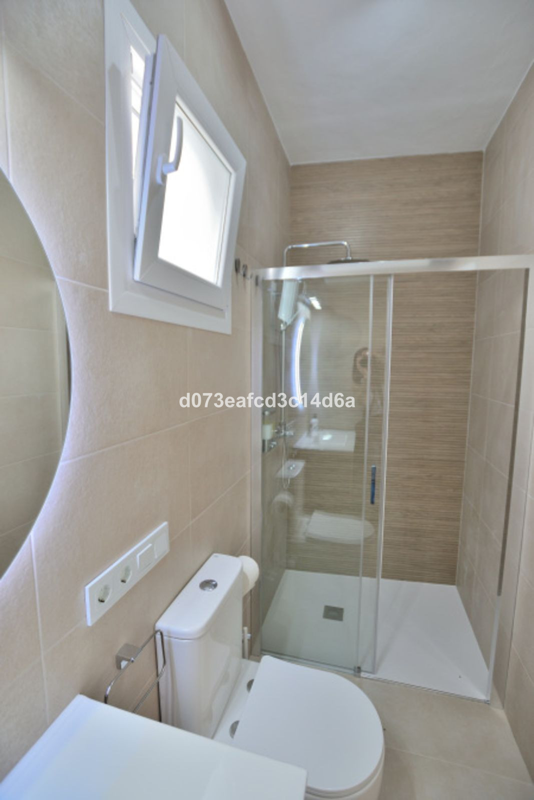 Se vende Villa - Chalet de 6 dormitorios en Costa Del Sol, Málaga, España