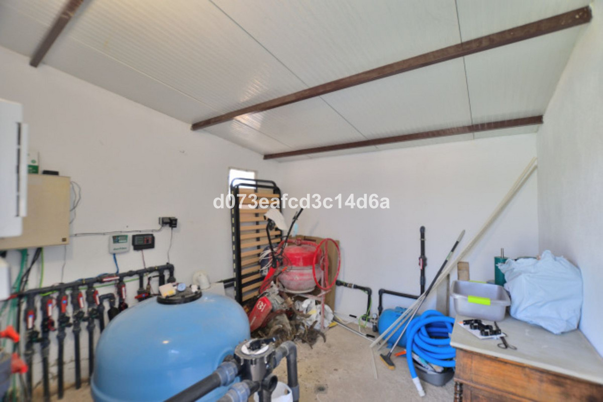 Se vende Villa - Chalet de 6 dormitorios en Costa Del Sol, Málaga, España