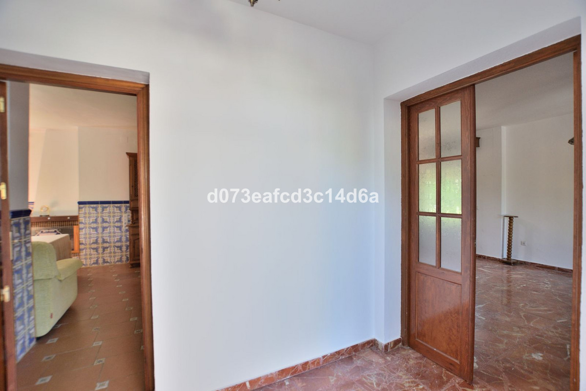 4 Bed Townhouse for sale in Ronda Costa Del Sol, Málaga, Spain