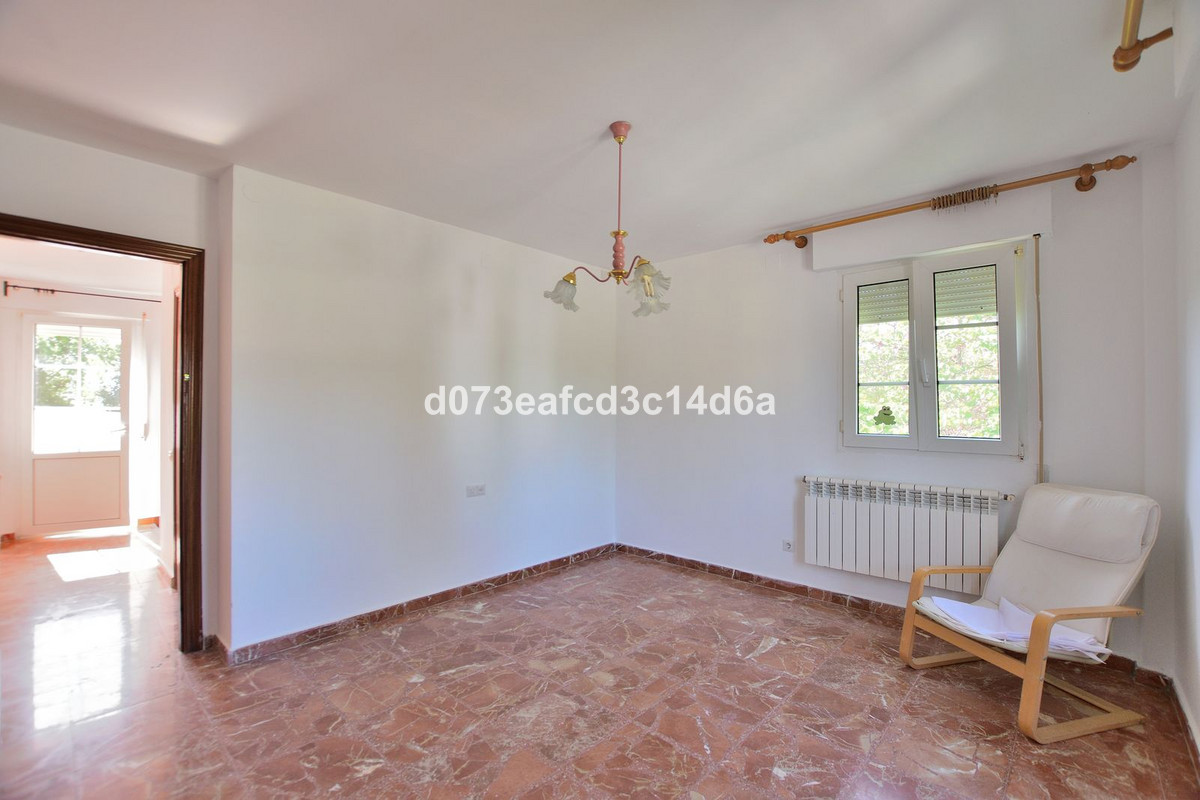 4 Bed Townhouse for sale in Ronda Costa Del Sol, Málaga, Spain