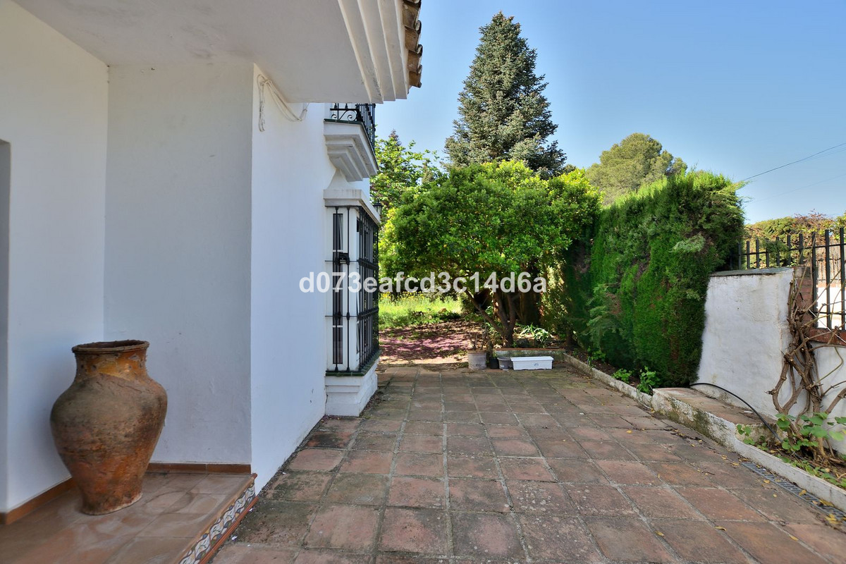 4 Bed Townhouse for sale in Ronda Costa Del Sol, Málaga, Spain