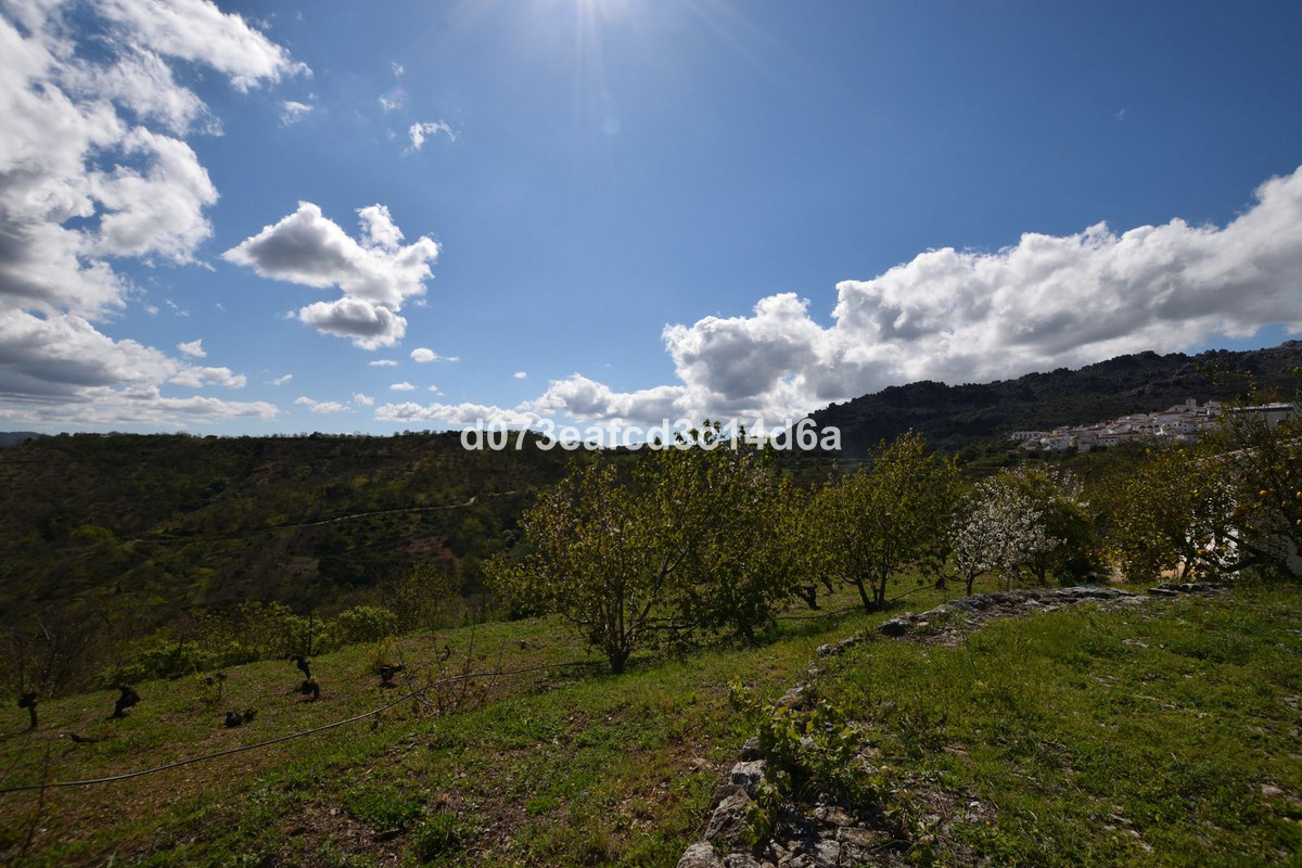 Se vende Finca - Cortijo de 2 dormitorios en Costa Del Sol, Málaga, España