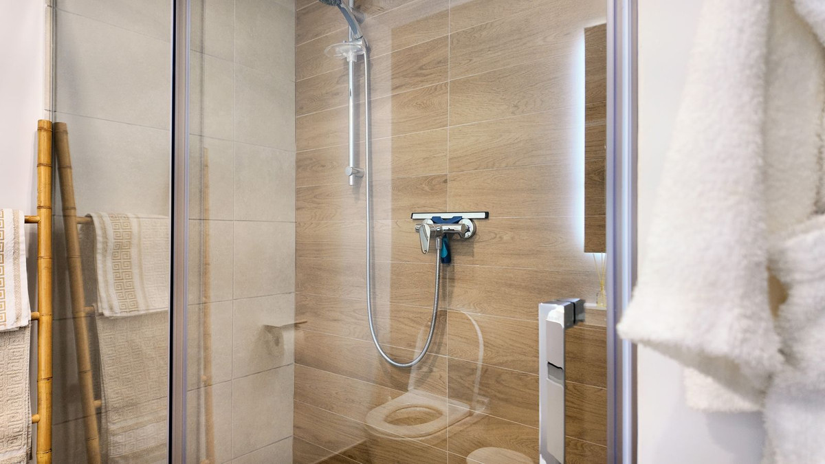 Se vende Apartamento en Planta Última de 2 dormitorios en Costa Del Sol, Málaga, España