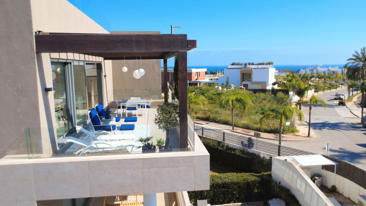 Se vende Apartamento en Planta Última de 2 dormitorios en Costa Del Sol, Málaga, España