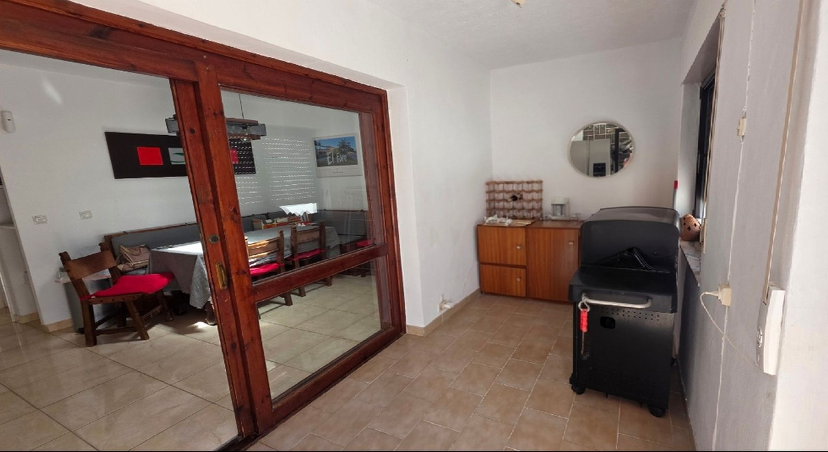 Se vende Villa - Chalet de 3 dormitorios en Costa Del Sol, Málaga, España