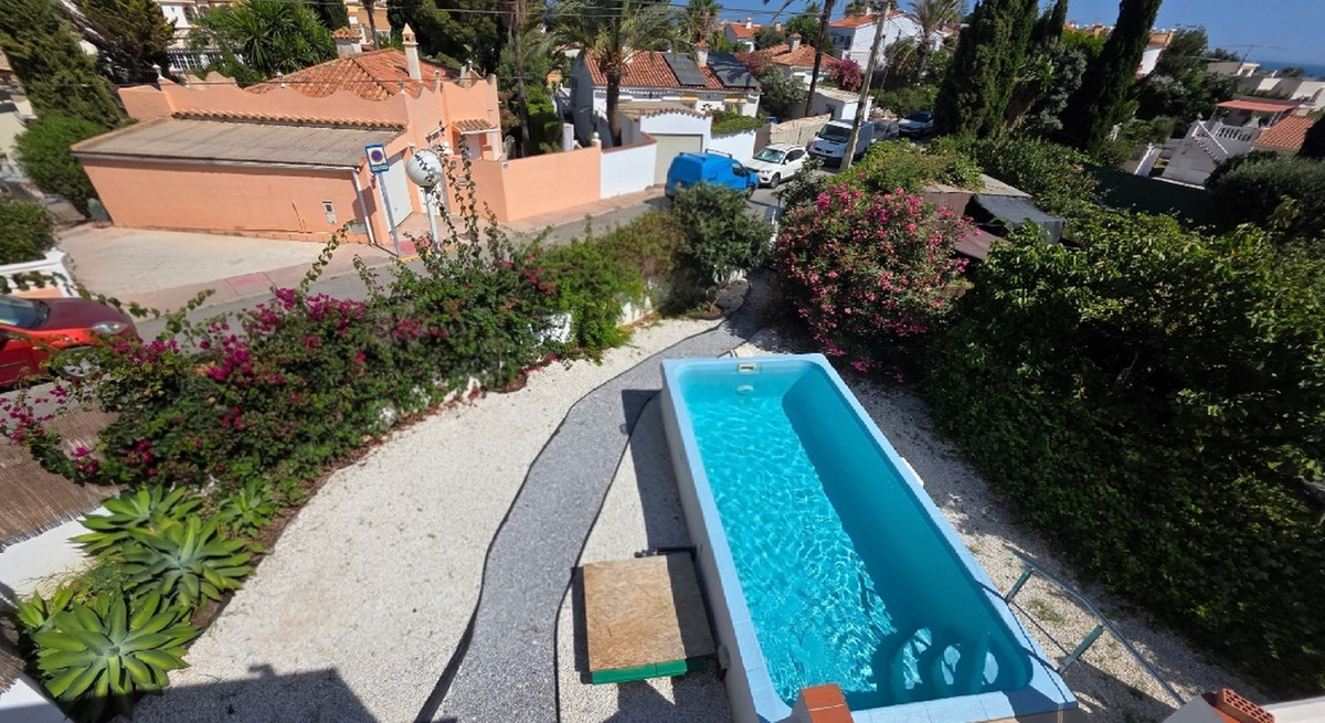Se vende Villa - Chalet de 3 dormitorios en Costa Del Sol, Málaga, España