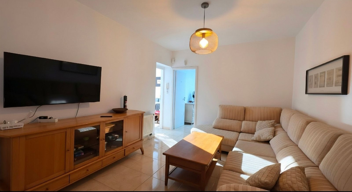 Se vende Villa - Chalet de 3 dormitorios en Costa Del Sol, Málaga, España