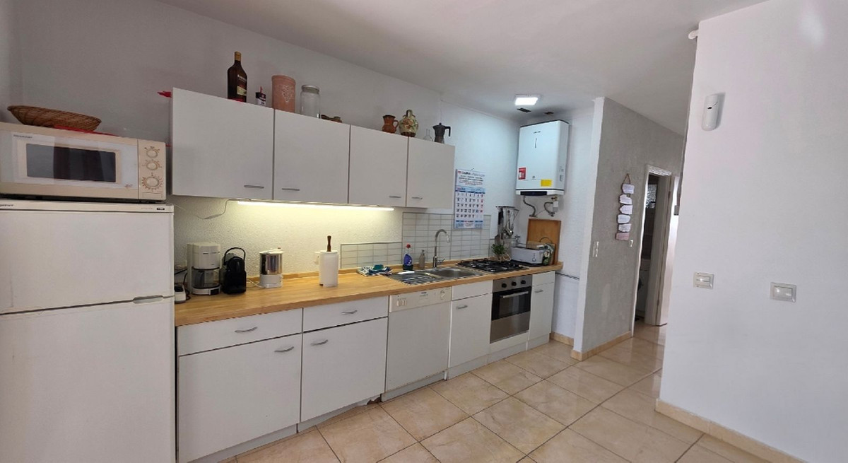Se vende Villa - Chalet de 3 dormitorios en Costa Del Sol, Málaga, España