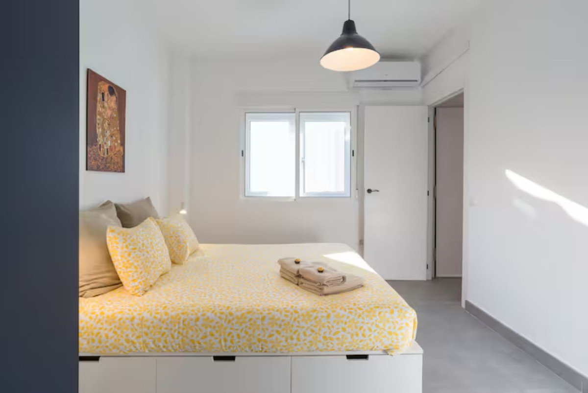 Se vende Apartamento Planta Media de 1 dormitorios en Costa Del Sol, Málaga, España
