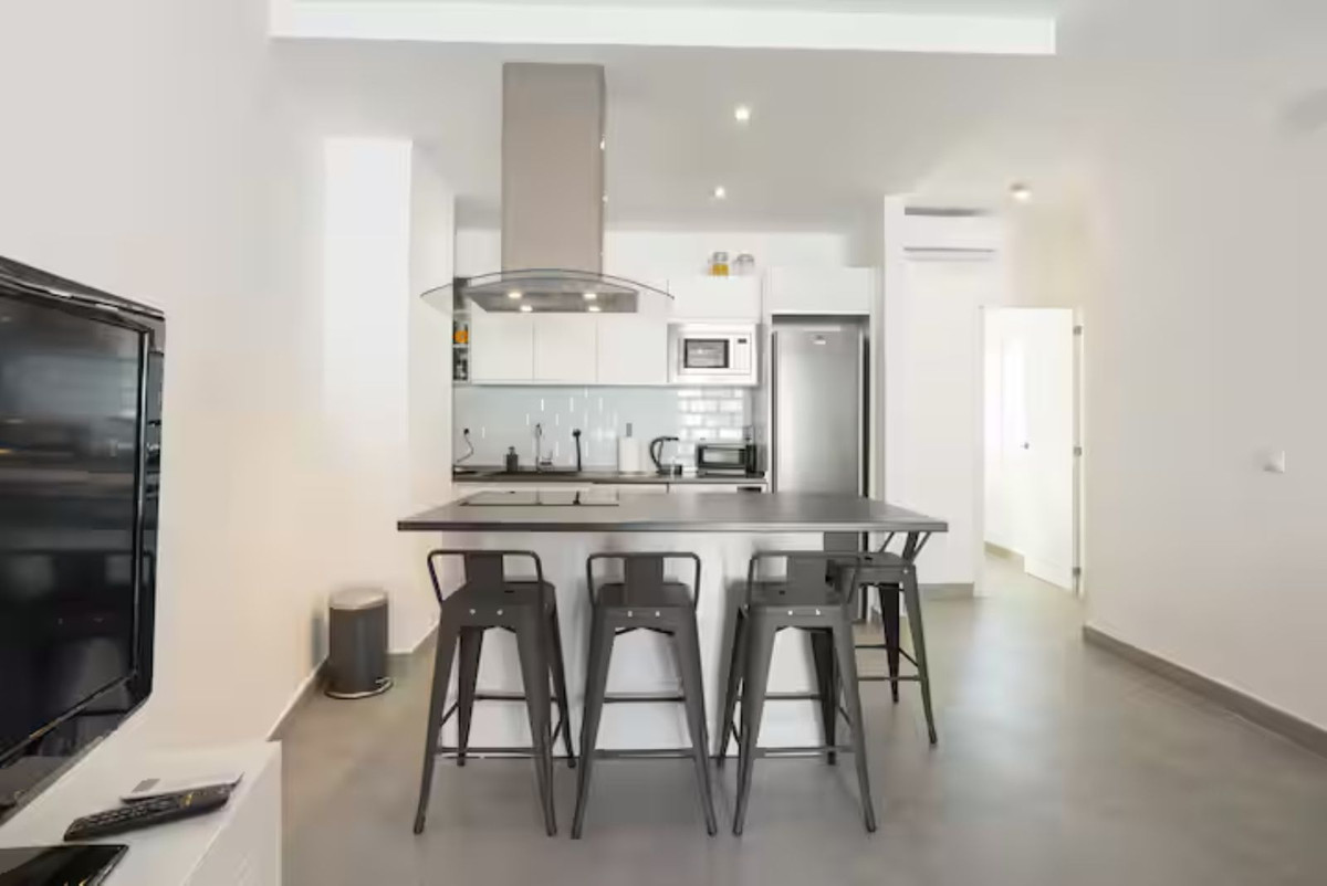 Se vende Apartamento Planta Media de 1 dormitorios en Costa Del Sol, Málaga, España