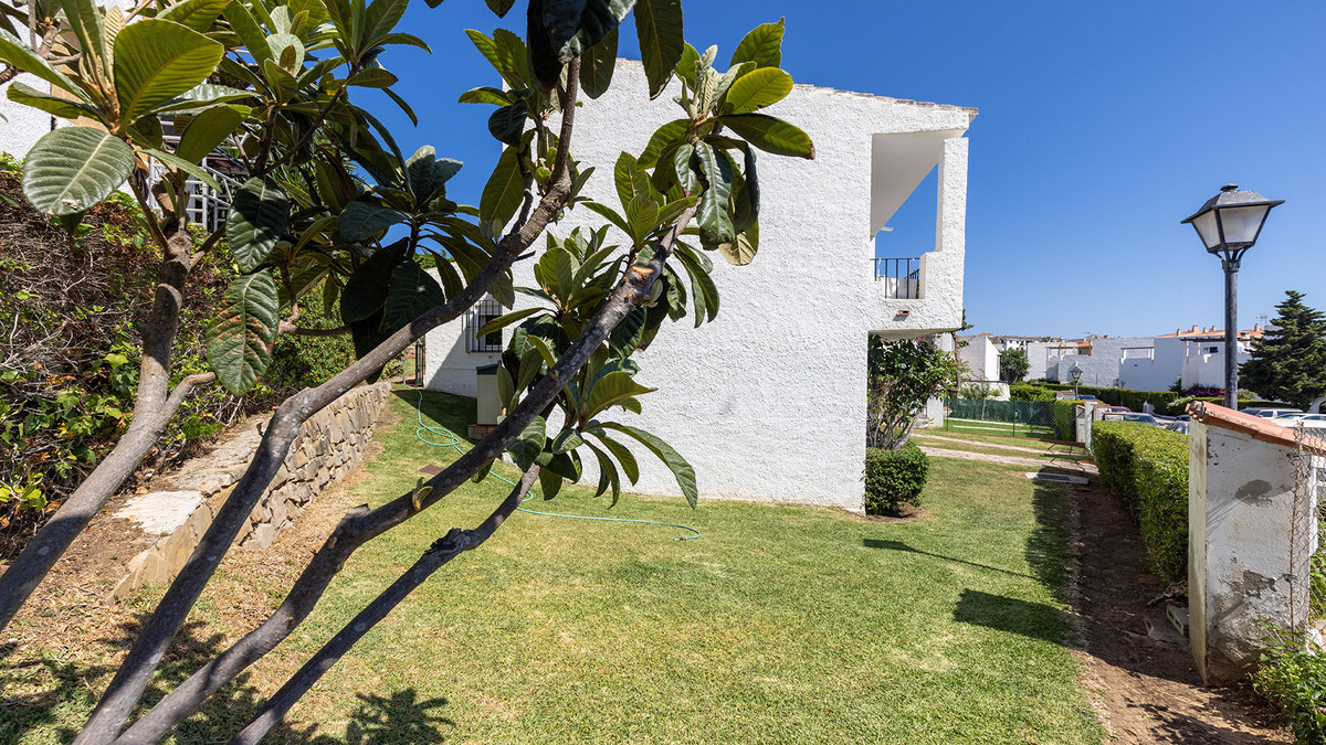 3 Bed Townhouse for sale in Manilva Costa Del Sol, Málaga, Spain