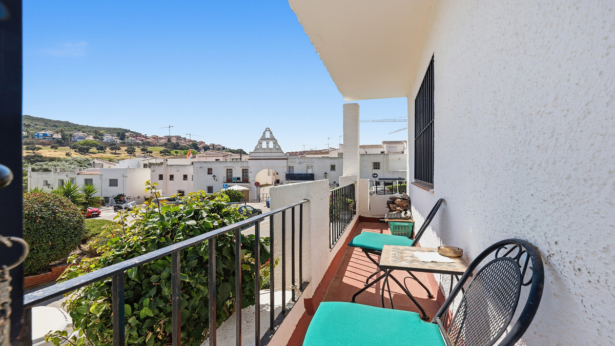 3 Bed Townhouse for sale in Manilva Costa Del Sol, Málaga, Spain