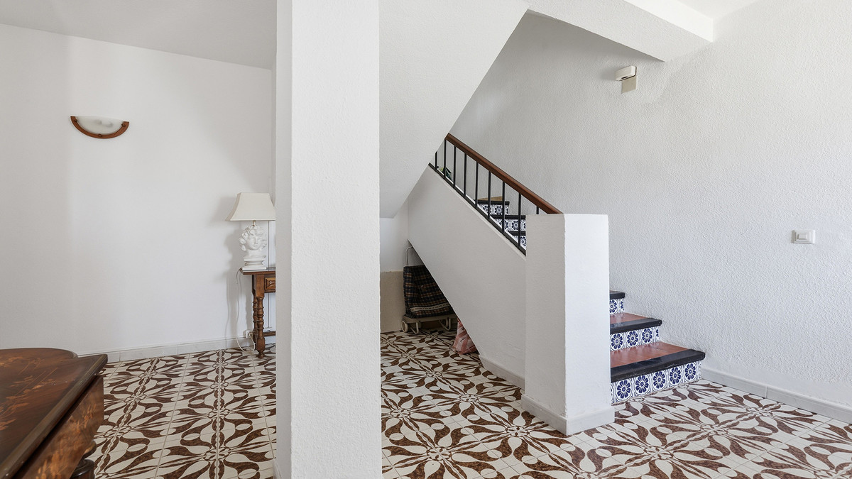 3 Bed Townhouse for sale in Manilva Costa Del Sol, Málaga, Spain