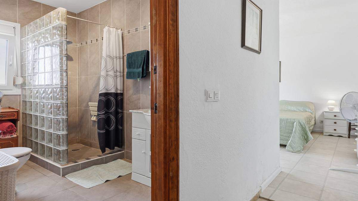 3 Bed Townhouse for sale in Manilva Costa Del Sol, Málaga, Spain