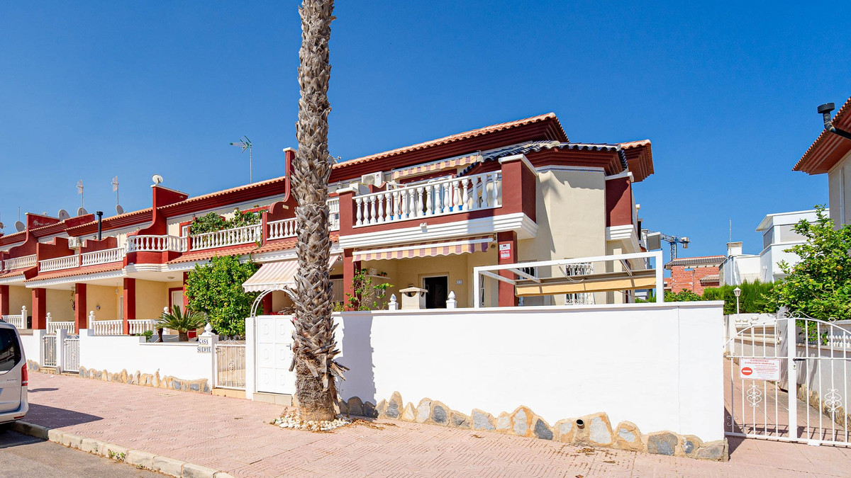 3 Bed Townhouse for sale in Dona Pepa Costa Blanca, Alicante, Spain