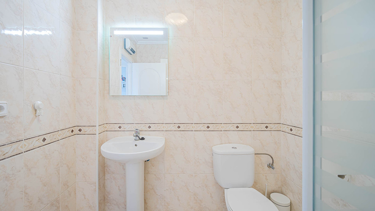 3 Bed Townhouse for sale in Dona Pepa Costa Blanca, Alicante, Spain