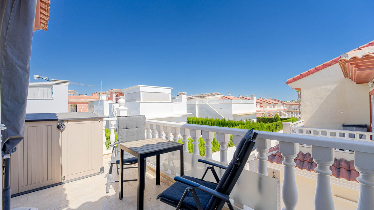 3 Bed Townhouse for sale in Dona Pepa Costa Blanca, Alicante, Spain