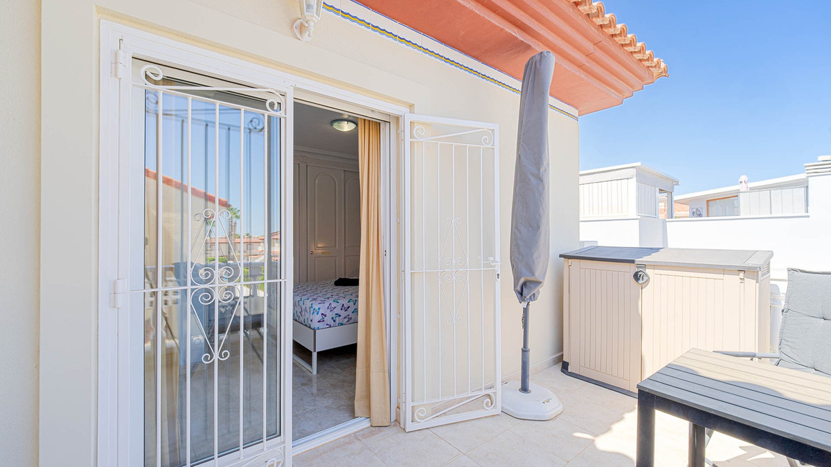 3 Bed Townhouse for sale in Dona Pepa Costa Blanca, Alicante, Spain