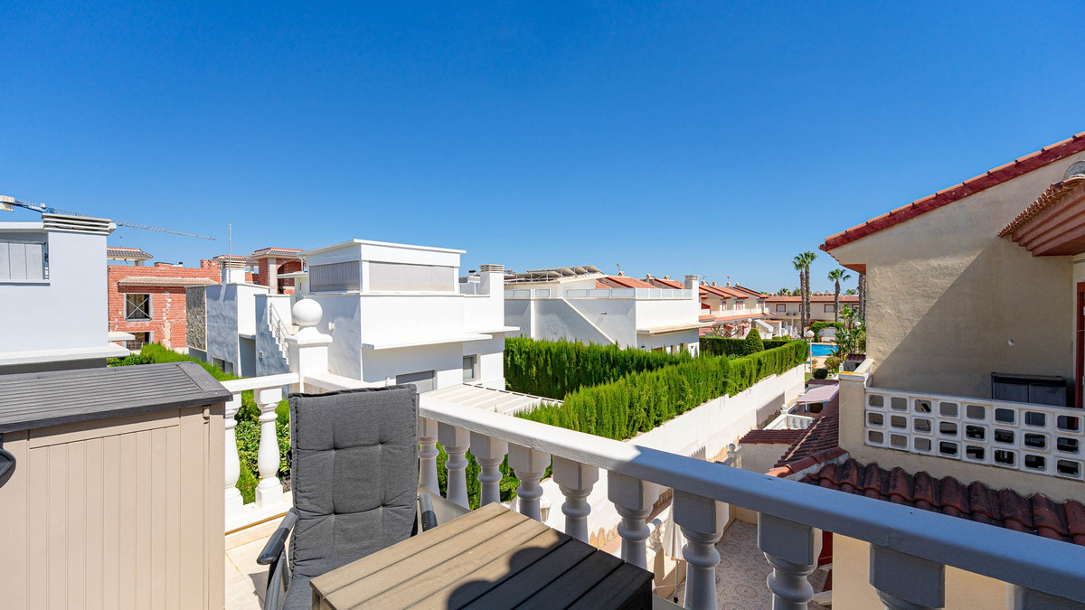 3 Bed Townhouse for sale in Dona Pepa Costa Blanca, Alicante, Spain