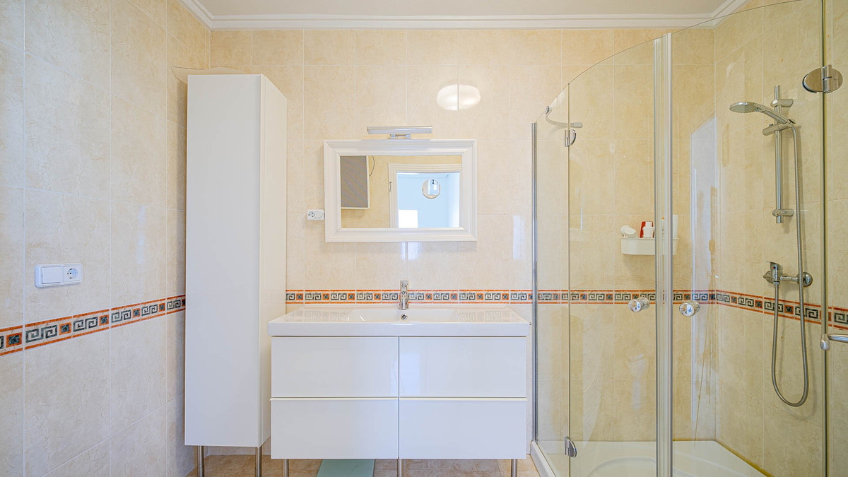 3 Bed Townhouse for sale in Dona Pepa Costa Blanca, Alicante, Spain