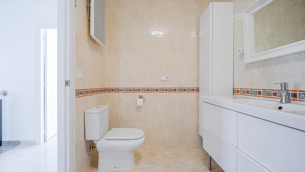 3 Bed Townhouse for sale in Dona Pepa Costa Blanca, Alicante, Spain