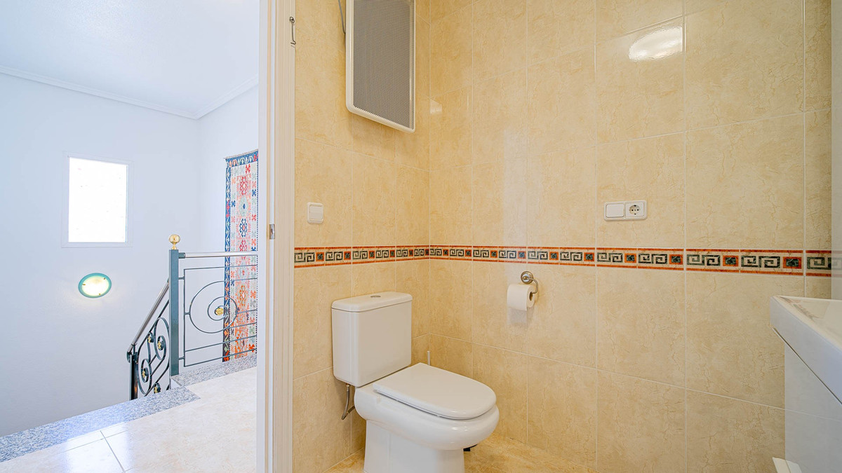 3 Bed Townhouse for sale in Dona Pepa Costa Blanca, Alicante, Spain
