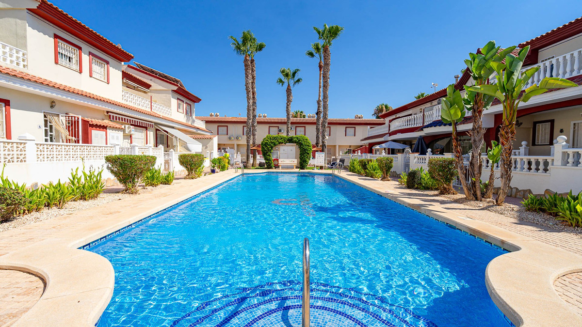 3 Bed Townhouse for sale in Dona Pepa Costa Blanca, Alicante, Spain