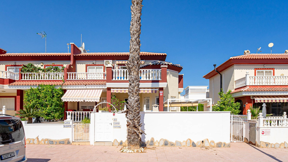 3 Bed Townhouse for sale in Dona Pepa Costa Blanca, Alicante, Spain