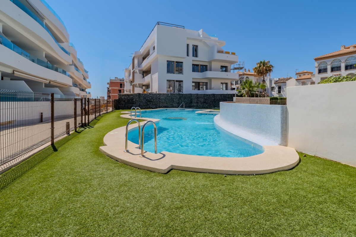 2 Bed Apartment for sale in Playa Flamenca Costa Blanca, Alicante, Spain