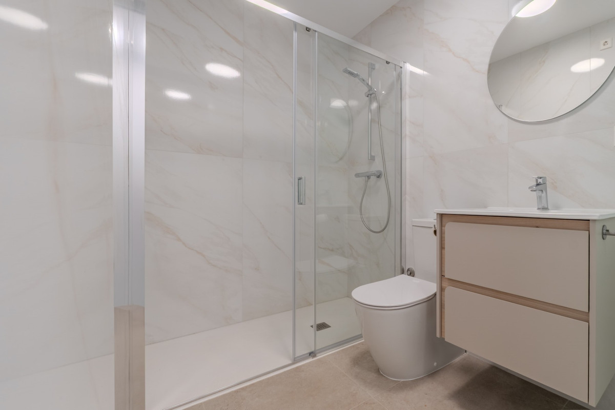 2 Bed Apartment for sale in Playa Flamenca Costa Blanca, Alicante, Spain