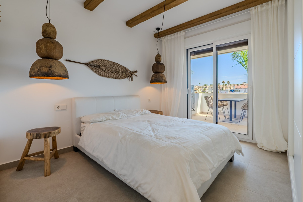 2 Bed Apartment for sale in Playa Flamenca Costa Blanca, Alicante, Spain