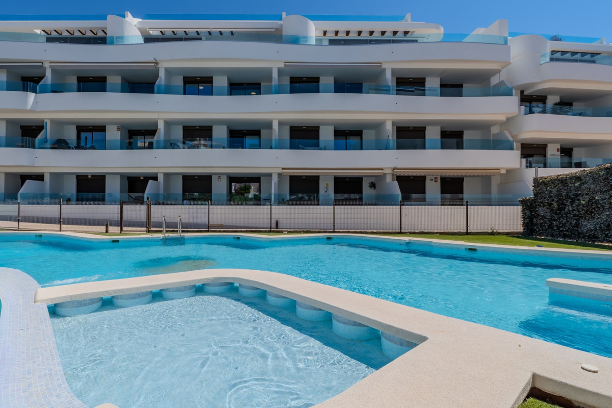 2 Bed Apartment for sale in Playa Flamenca Costa Blanca, Alicante, Spain
