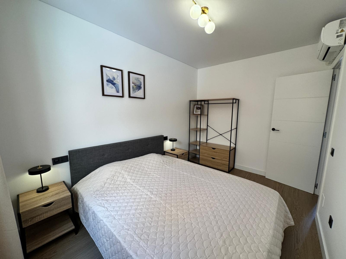 Se vende Garaje de 2 dormitorios en Costa Blanca, Alicante, España
