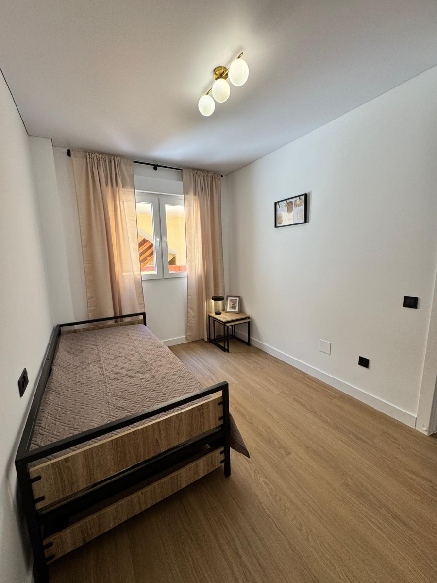 Se vende Garaje de 2 dormitorios en Costa Blanca, Alicante, España