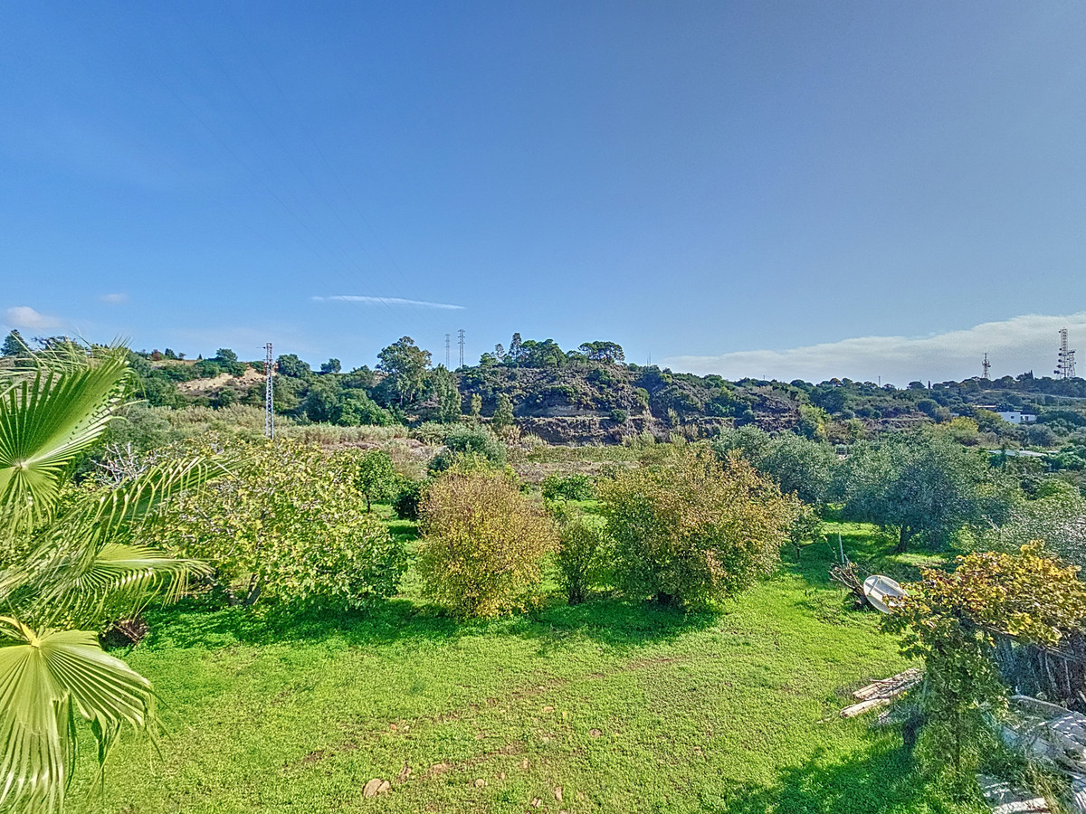 3 Bed Townhouse for sale in El Padron Costa Del Sol, Málaga, Spain