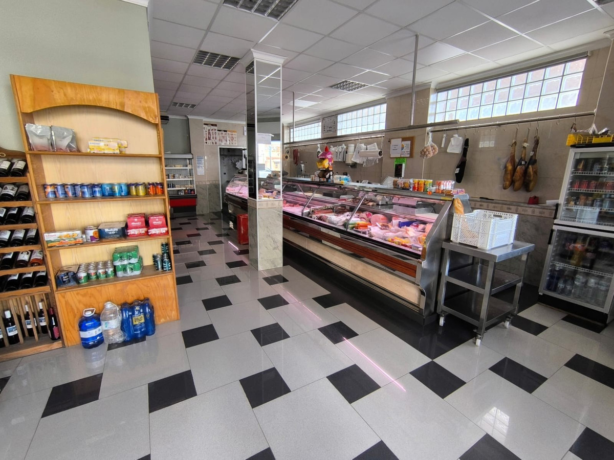 6 Bed Commercial unit for sale in Yecla Costa Calida, Murcia, Spain
