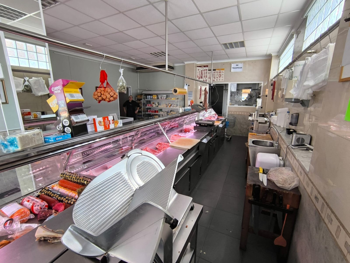 6 Bed Commercial unit for sale in Yecla Costa Calida, Murcia, Spain