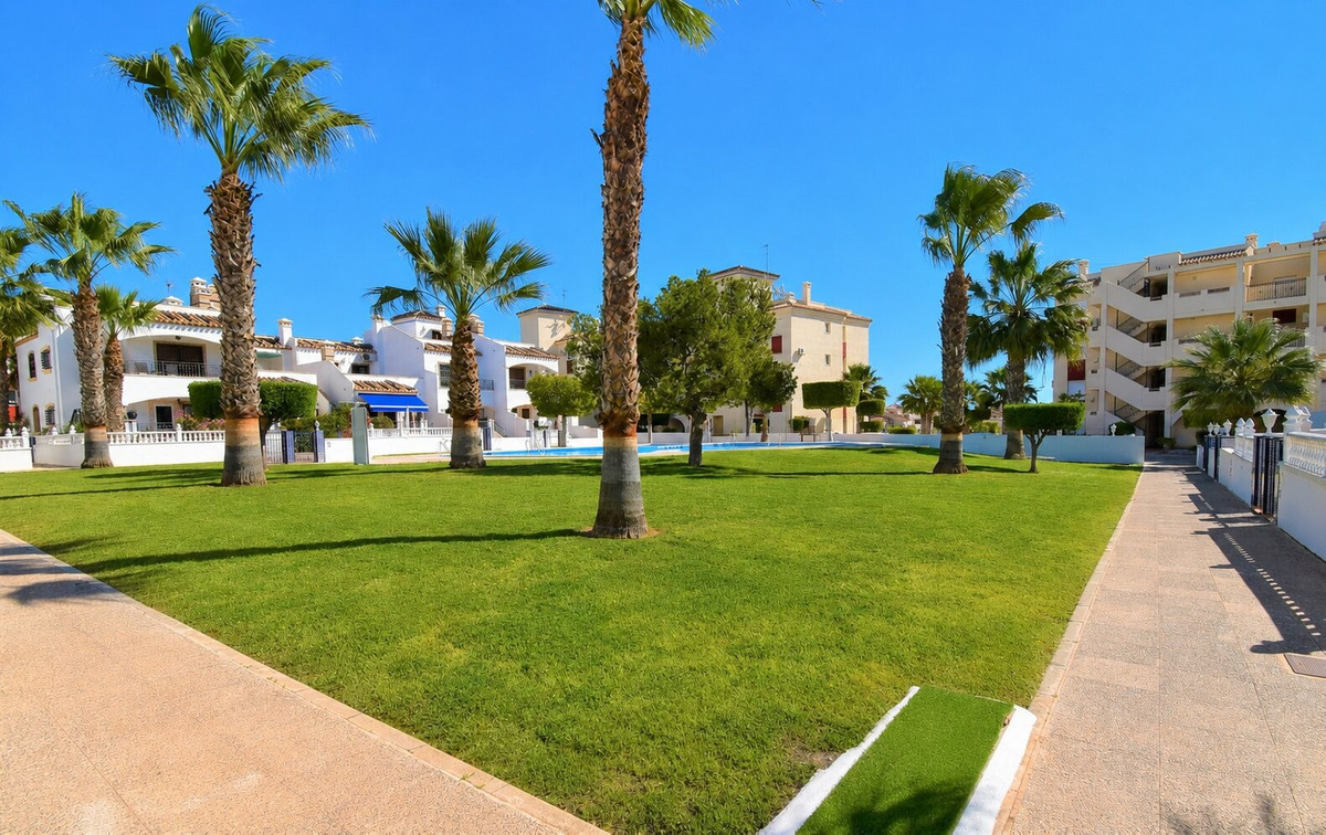 2 Bed Apartment for sale in Playa Flamenca Costa Blanca, Alicante, Spain