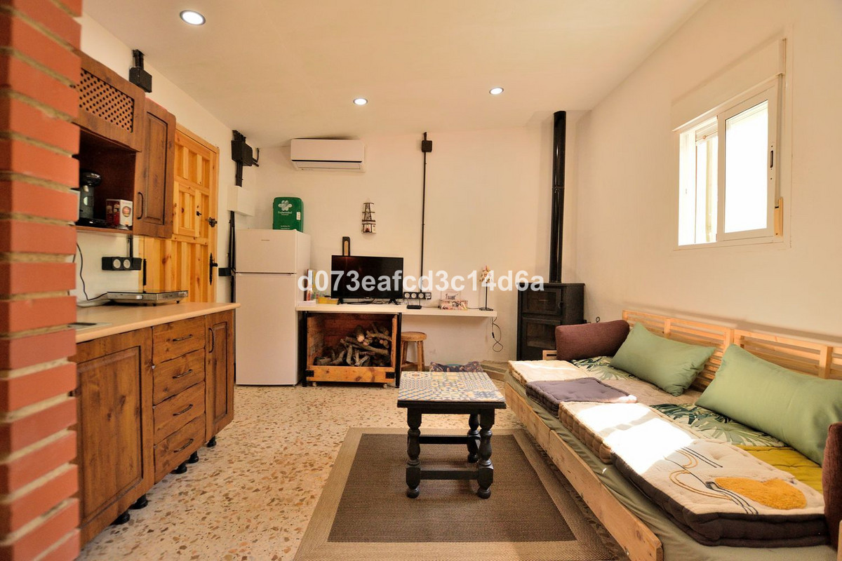 1 Bed Townhouse for sale in Ronda Costa Del Sol, Málaga, Spain