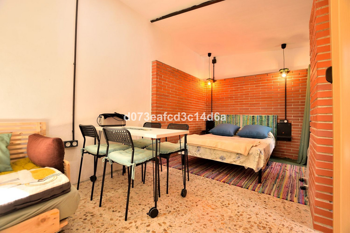 1 Bed Townhouse for sale in Ronda Costa Del Sol, Málaga, Spain