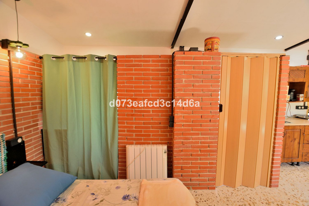 1 Bed Townhouse for sale in Ronda Costa Del Sol, Málaga, Spain