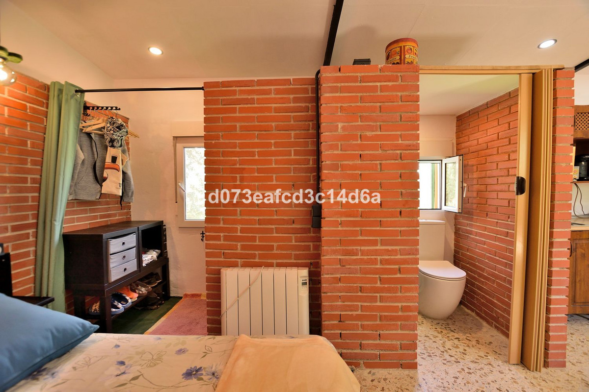 1 Bed Townhouse for sale in Ronda Costa Del Sol, Málaga, Spain